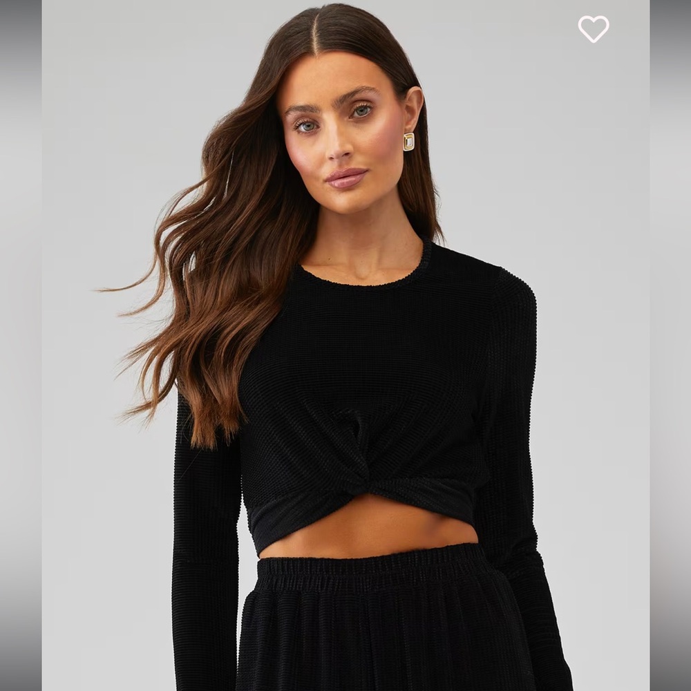 MINKPINK Black Chaima Twist Front Top Blouse Size S NWT